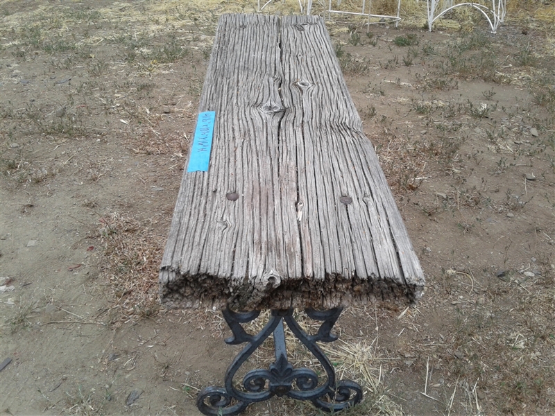 Cute Little Cast/Wrought Iron Bench