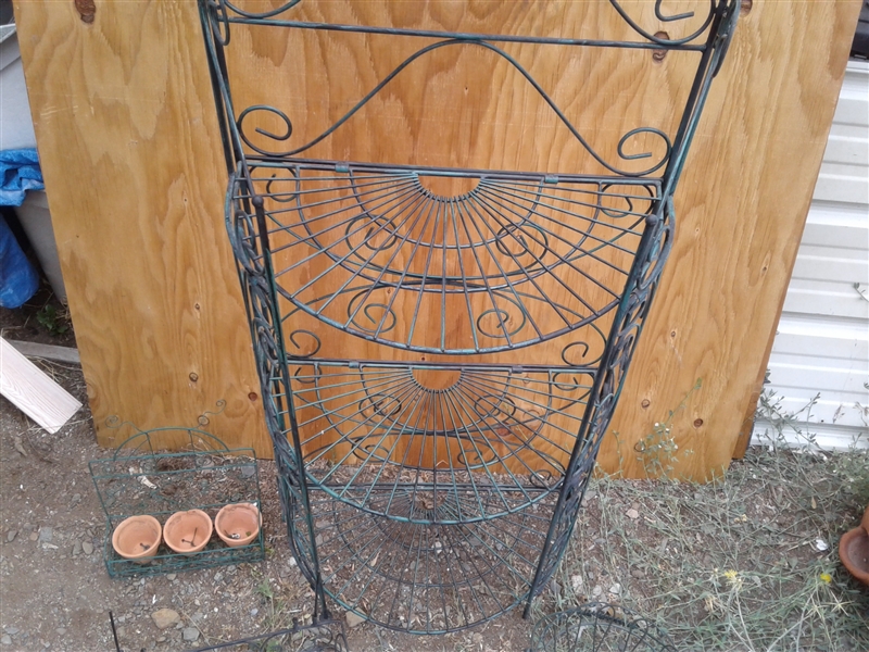 Wire Shelf, Planter, & Baskets