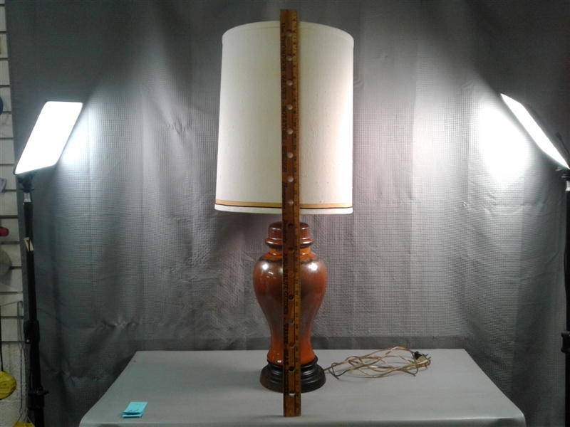 Wood/Ceramic Table Lamp