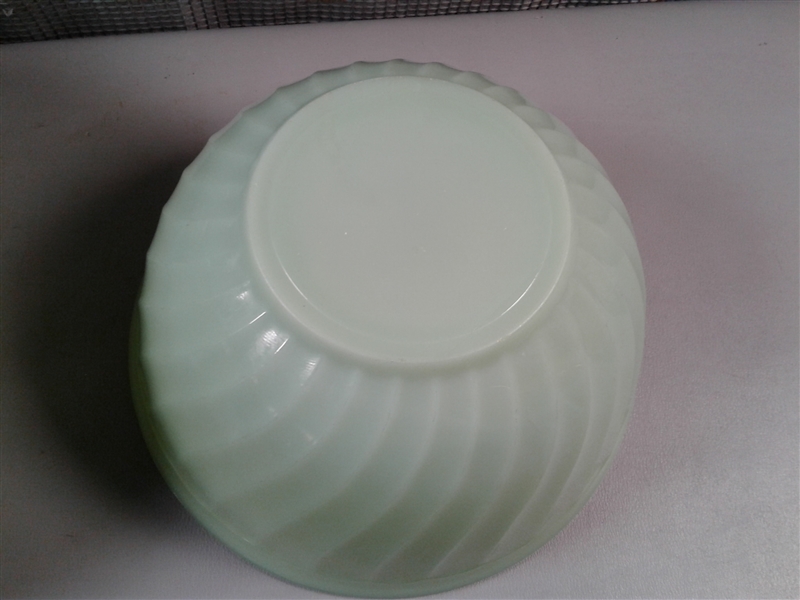 Vintage Jadeite Swirl Mixing Bowls