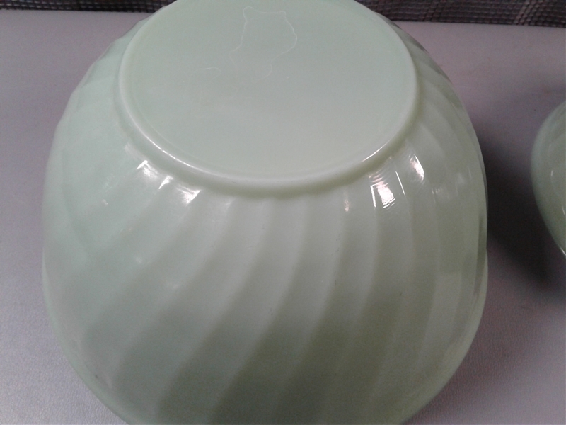 Vintage Jadeite Swirl Mixing Bowls