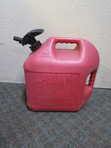 5 & 1.5 GALLON FUEL CANS