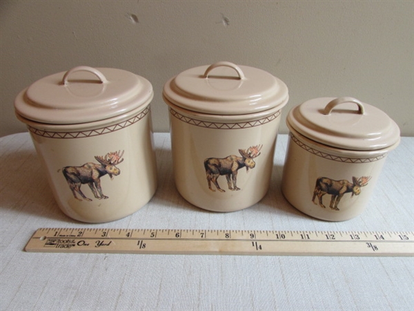 METAL MOOSE CANISTERS WITH LIDS & WILDLIFE THEMED COFFEE MUGS