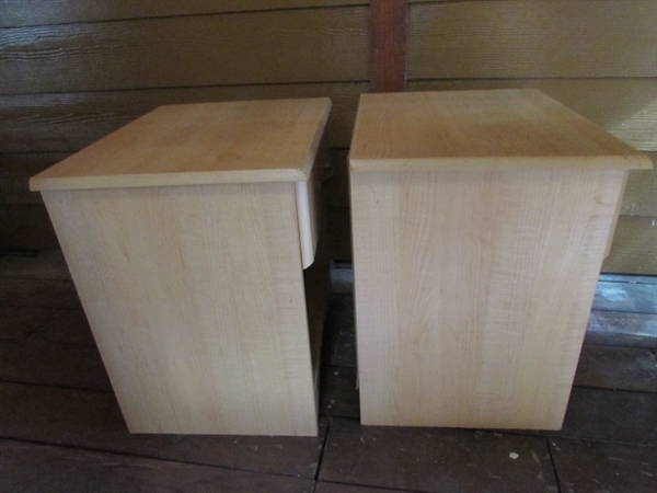 PAIR OF SIDE TABLES WITH DRAWERS