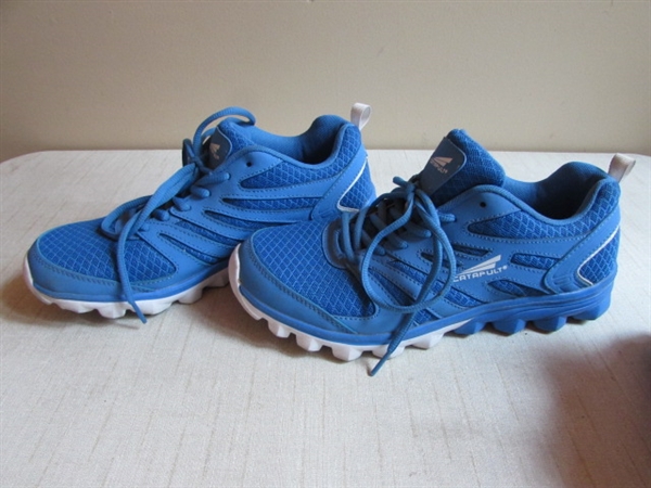 2 PAIR CATAPULT WOMEN'S RUNNING SHOES - 1 PAIR IS NEW