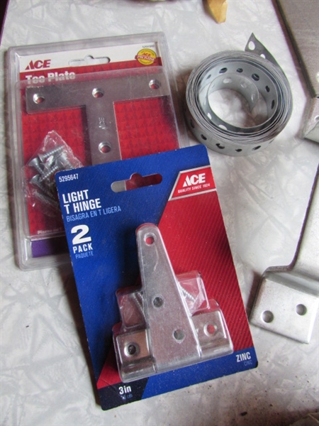 HEAVY DUTY GATE HINGES, TRIP WIRE & MORE