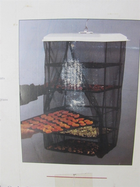 PANTRIE HANGING FOOD DRYER & SPROUTER