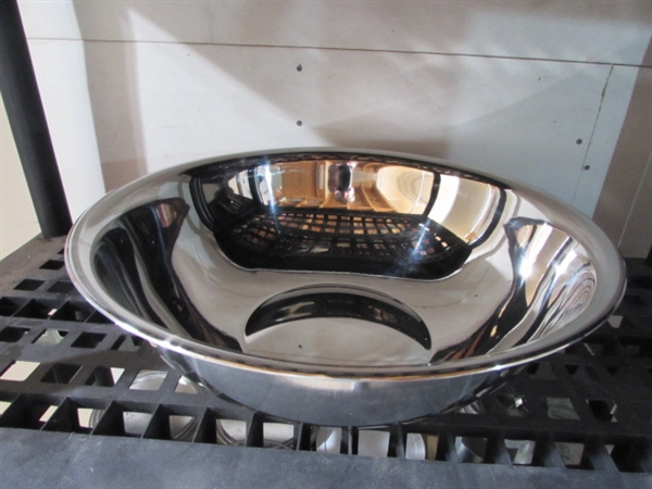 2 LARGE STAINLESS STEEL BOWLS
