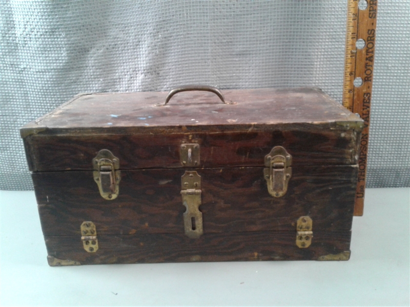 Vintage Tackle Box With Tackle 