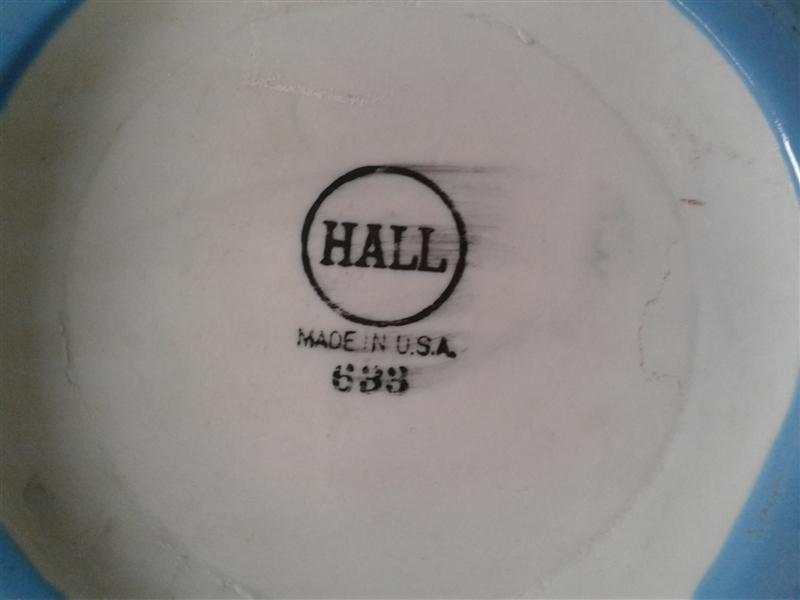 Vintage Hall 633 Ball Ceramic Water Pitcher- Cornflower Blue