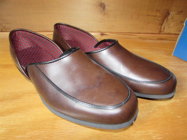 NEW TOWNCRAFT MENS SLIPPERS