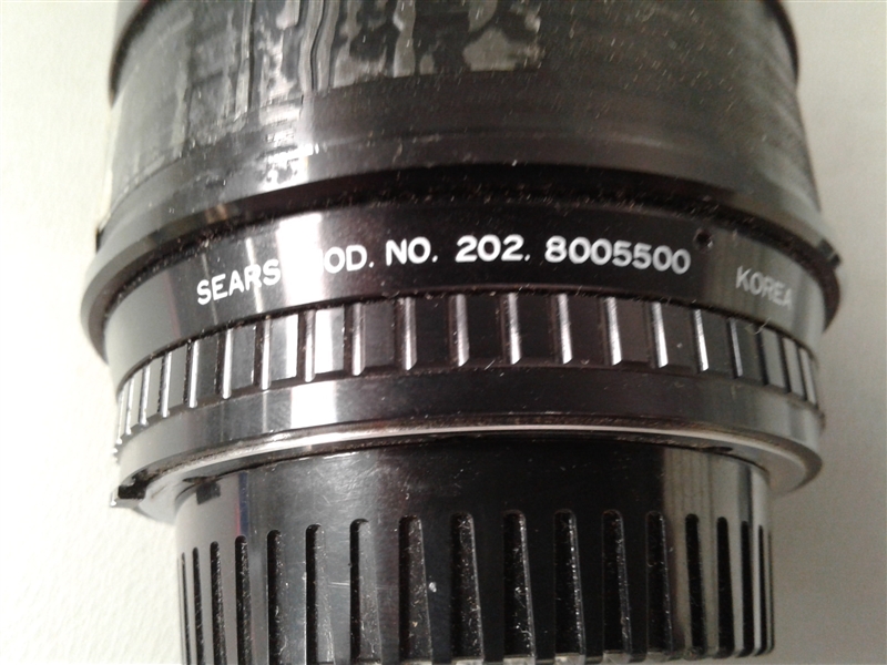 Sears Mod No 202.8005500 AF70-20 Macro Zoom Camera Lens 52mm