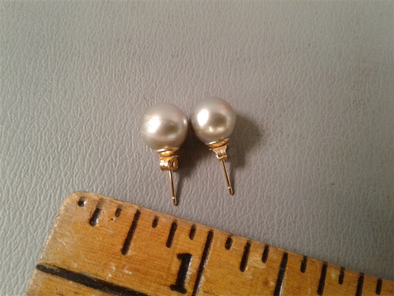 14KT Gold Pearl Earrings