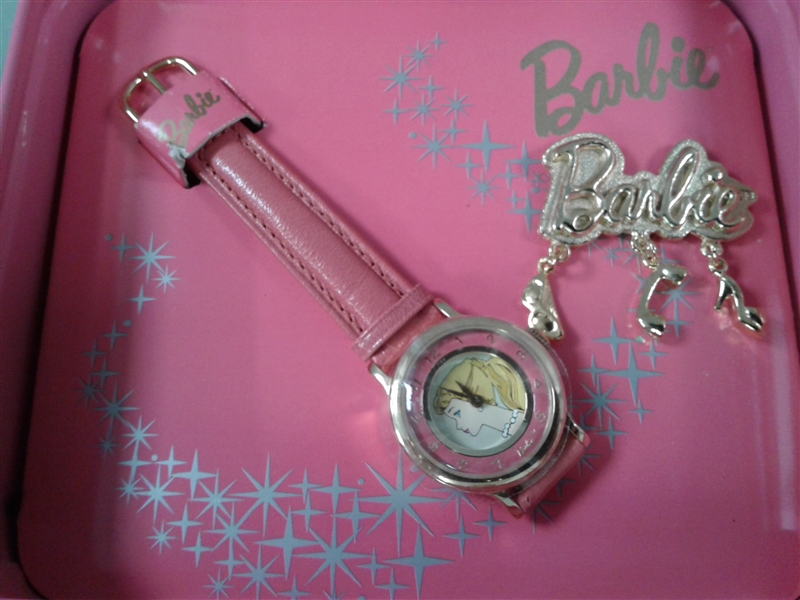 Vintage Pretty and Pink Barbie Watch in Mini Lunchbox Tin with Barbie Charm Pin-NEW