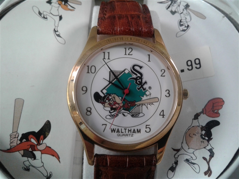 NIB-Vintage Looney Tunes Major League Baseball White Sox Waltham Watch- Taz