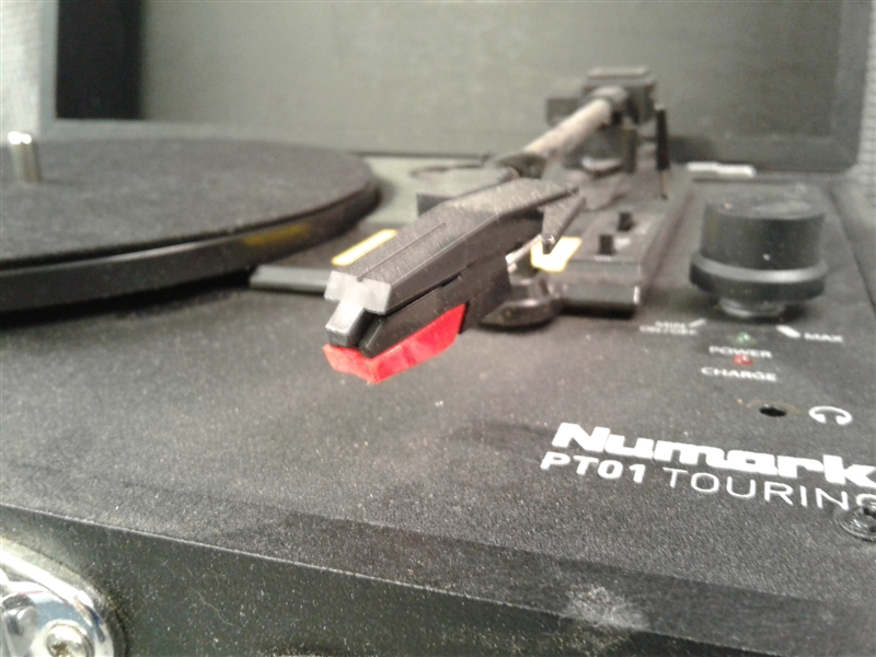 Numark PT01 Touring Portable Turntable & Records