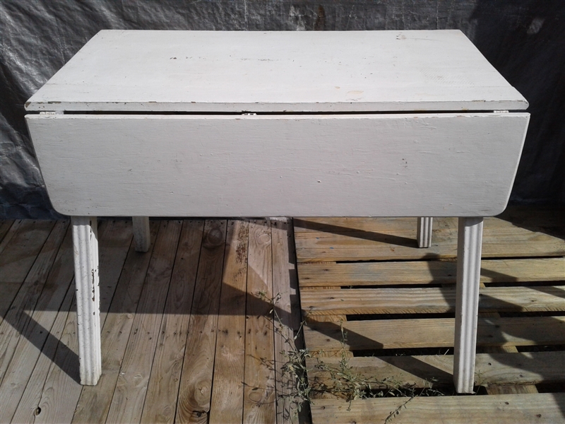 Small White Table 