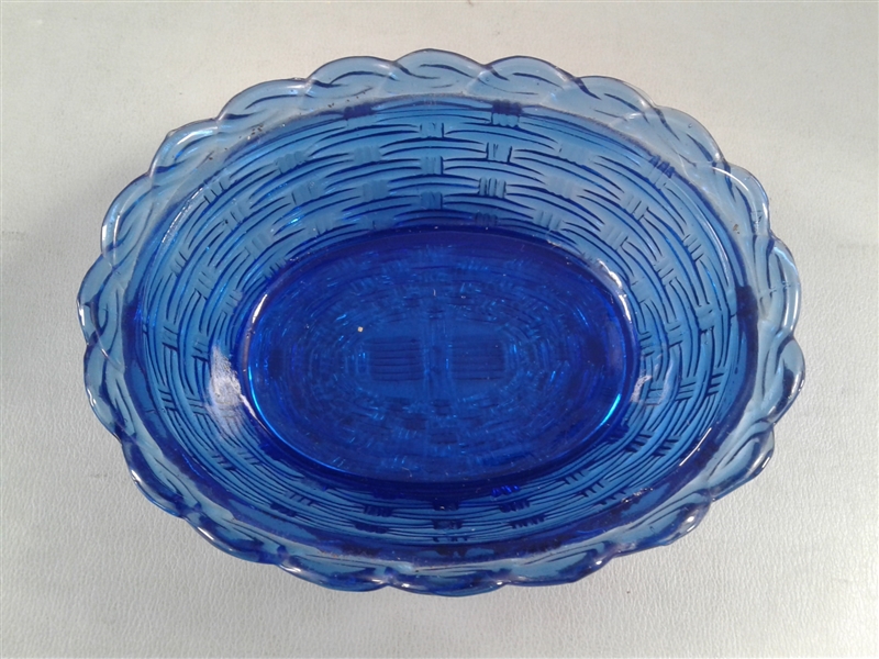 Vintage Cobalt Blue Westmoreland Glass Hen On Basket Dish
