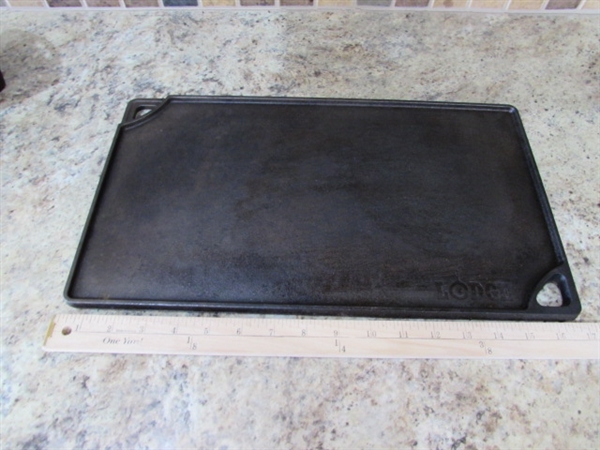 LODGE CAST IRON GRIDDLE & BREAD PANS