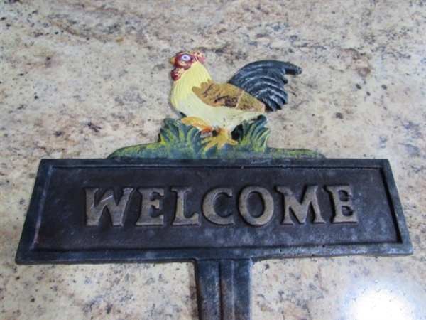 TURKEYS & CHICKEN DECOR