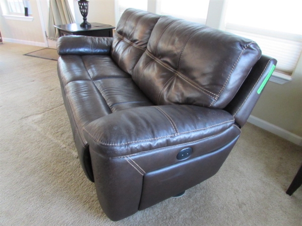 ELECTRIC DUAL RECLINING SOFA