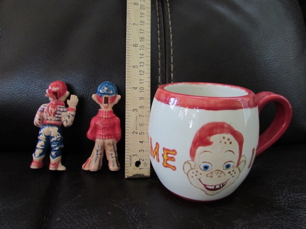 VINTAGE HOWDY DOODY VENTRILOQUIST DOLL, BOOK, MUG & MORE