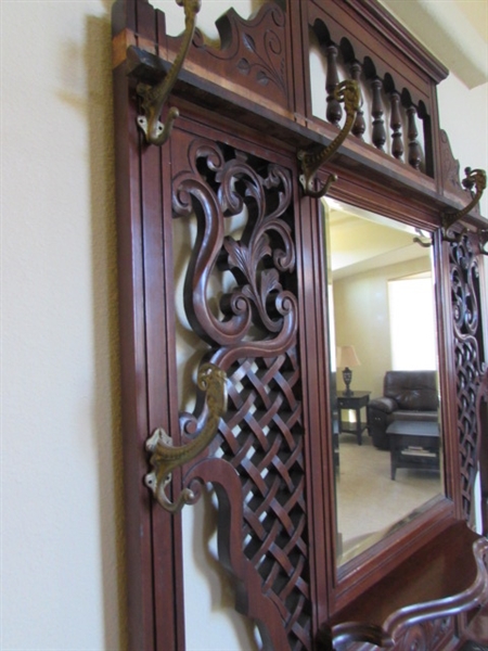 BEAUTIFUL ANTIQUE ORNATE HALL TREE