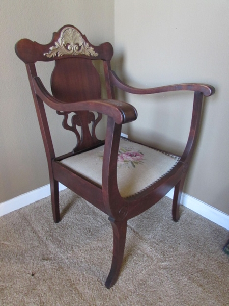 ANTIQUE ARM CHAIR W/NEEDLEPOINT SEAT