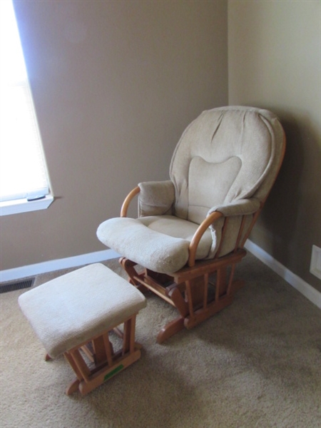 GLIDER ROCKER WITH FOOTSTOOL