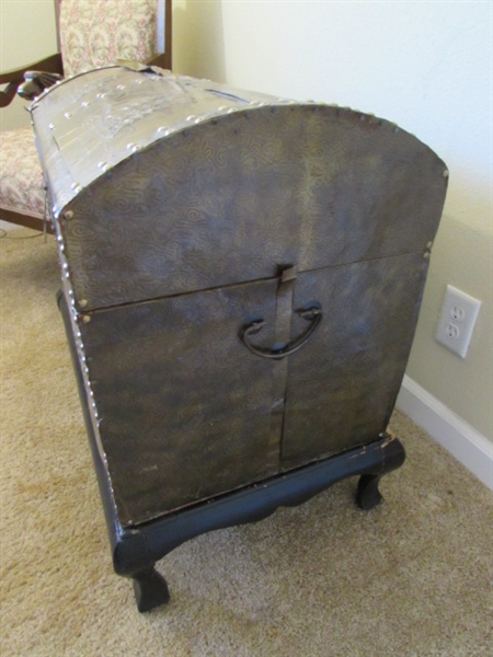 VINTAGE FOIL EMBOSSED DOME TRUNK WITH WOODEN STAND