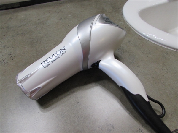 BLOW DRYERS