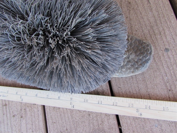 BEAVER SHOE/BOOT BRUSH