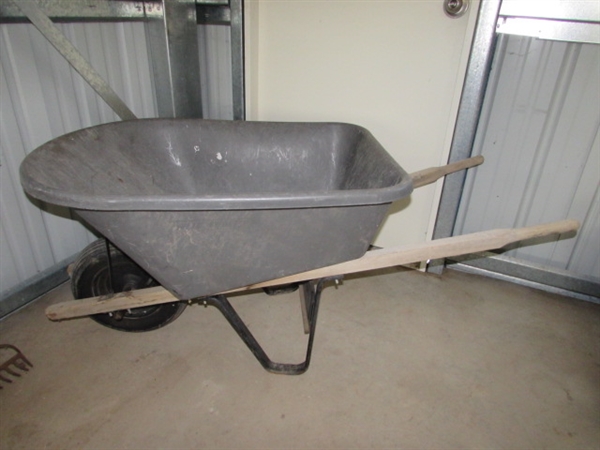 WHEELBARROW & YARD TOOLS