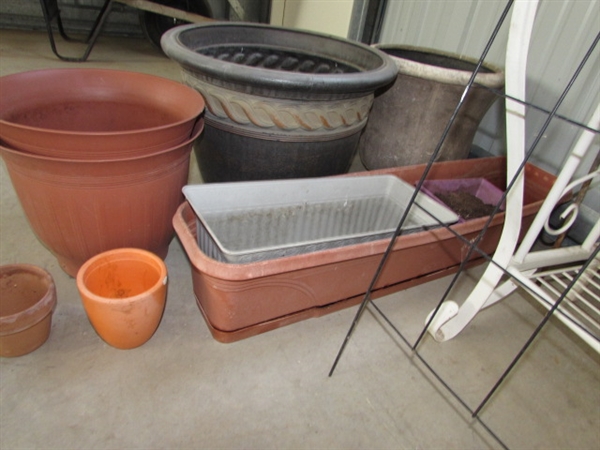 BAKERS RACK/GARDEN RACK WITH ASSORTED POTS, WATERING CANS & MORE