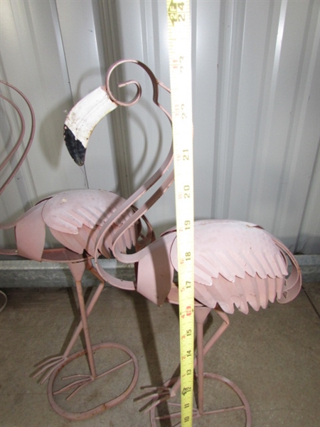 PAIR OF VINTAGE METAL FLAMINGOS