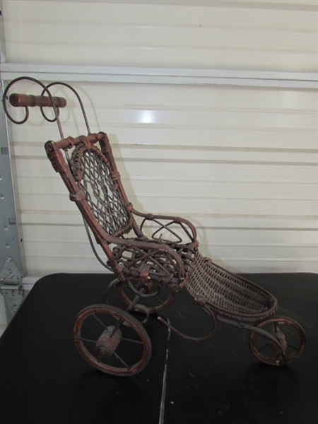 ANTIQUE DOLL WHEELED CHAIR & MANUAL WASHER/PLUNGER