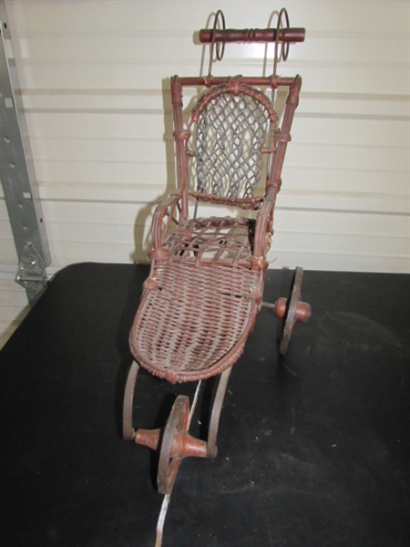 ANTIQUE DOLL WHEELED CHAIR & MANUAL WASHER/PLUNGER