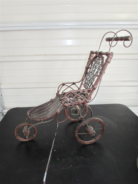 ANTIQUE DOLL WHEELED CHAIR & MANUAL WASHER/PLUNGER