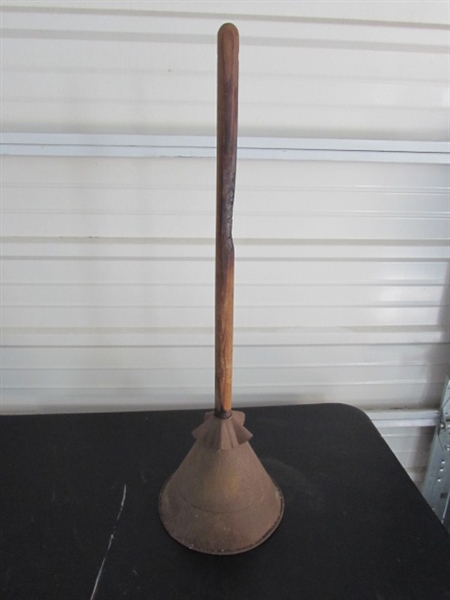 ANTIQUE DOLL WHEELED CHAIR & MANUAL WASHER/PLUNGER