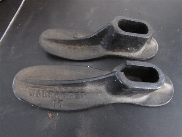 ANTIQUE LADIES/GIRLS SHOES WITH FORMS AND WOODEN BOX