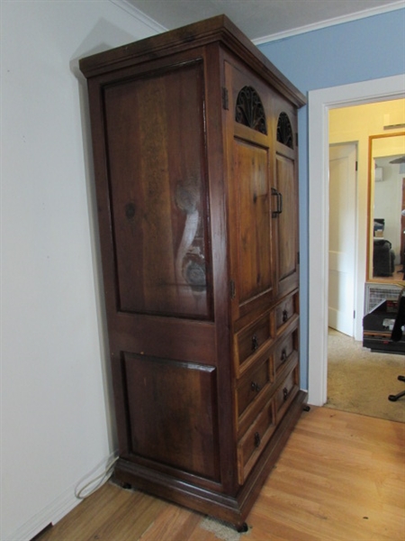 BEAUTIFUL SOLID WOOD ARMOIRE