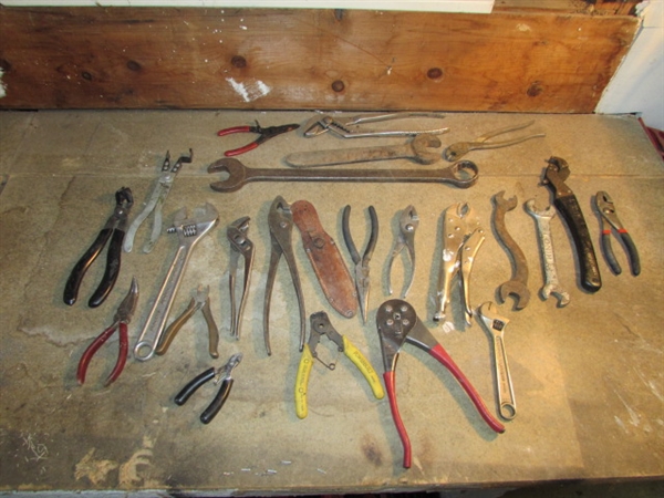 WRENCHES & PLIERS