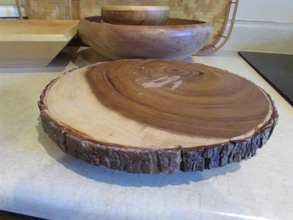 WOODEN SERVING BOWLS AND TRAYS