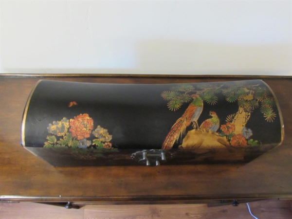 CHINESE LEATHER PILLOW BOX HAND PAINTED WITH GOLDEN PHEASANTS