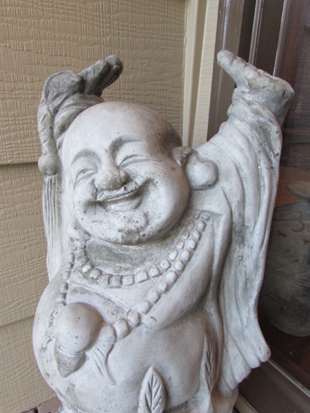 HAPPY BUDDHA/HANDS UP BUDDHA OUTDOOR STATUE