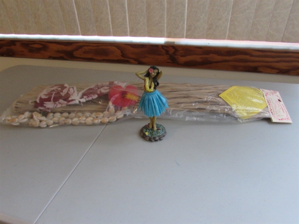 SOUVENIRS OF HAWAII!!! TEENAGE HULA SKIRT SET AND SMALL DANCING HULA DOLL