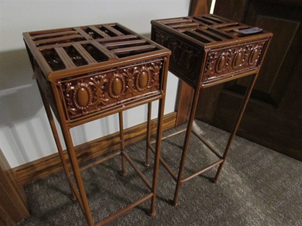 PAIR OF METAL PLANT STANDS