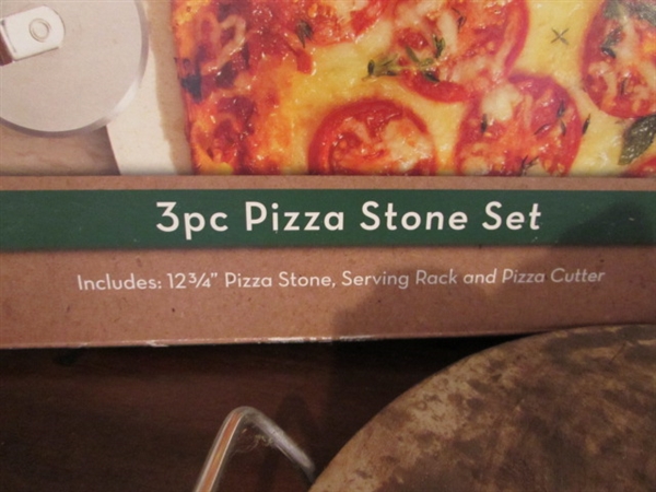 2 PIZZA STONE SETS & WOOD SPATULA FOR PIZZA