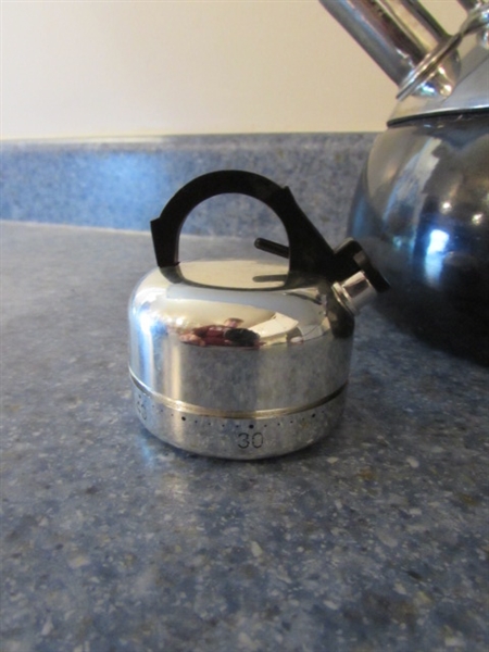 TEA KETTLE & KITCHEN TIMERS