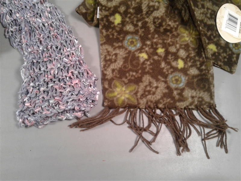 Womens Scarves, And Hats 